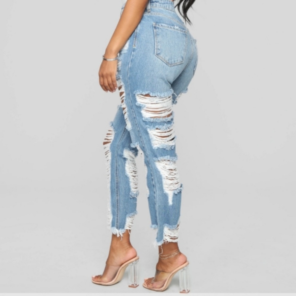 Distressed Jeans - Picture 4 of 4